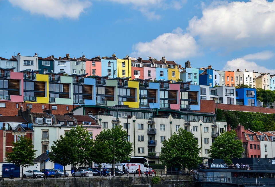 The Bristol Weekend Guide: Luggage, Sights and Restaurants: Sorted