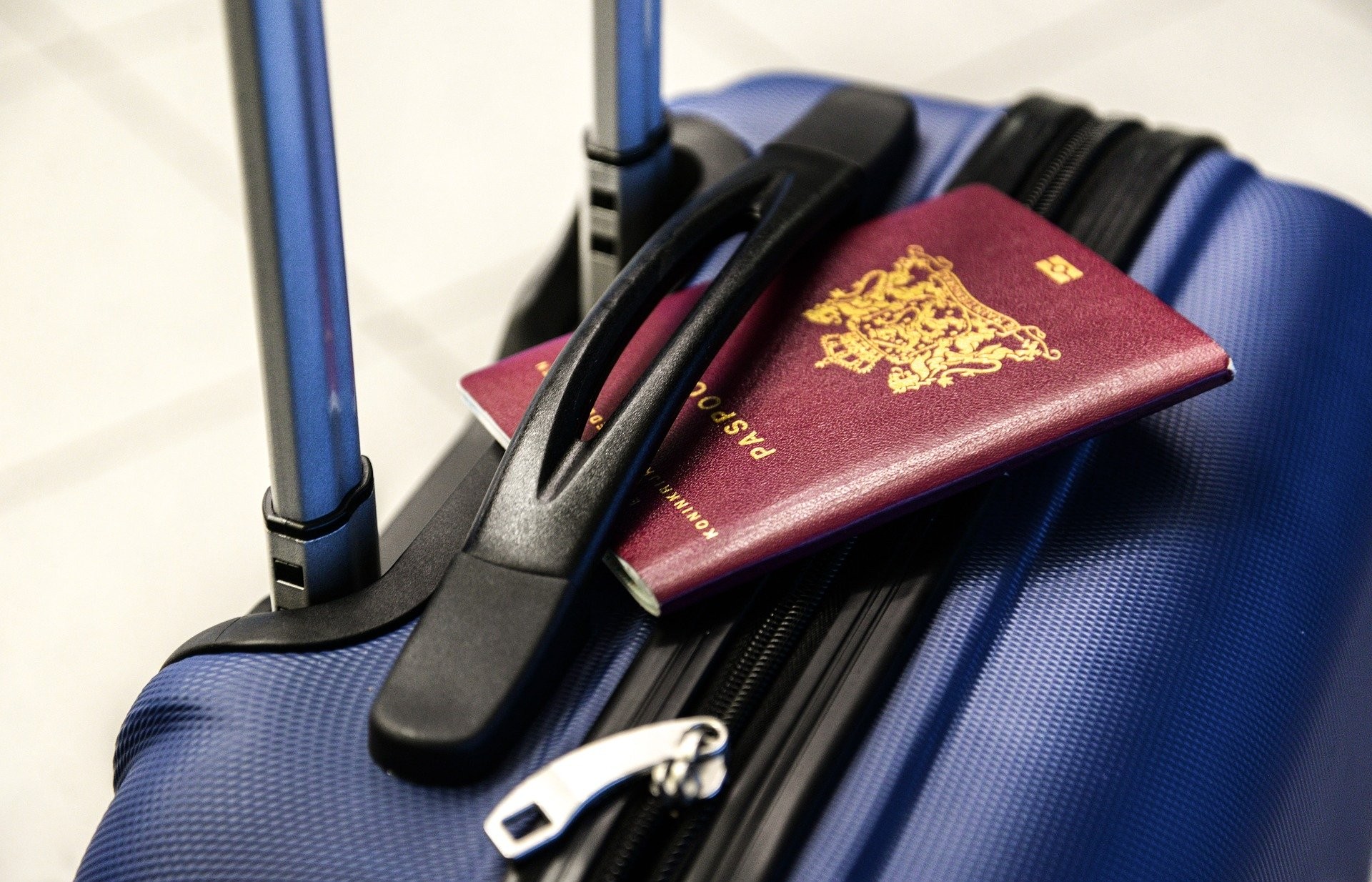 Hotel Luggage Storage: How to Store Your Luggage at a Hotel In 2025