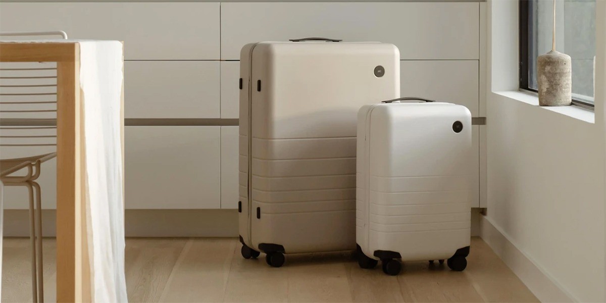 Monos Luggage Reviews