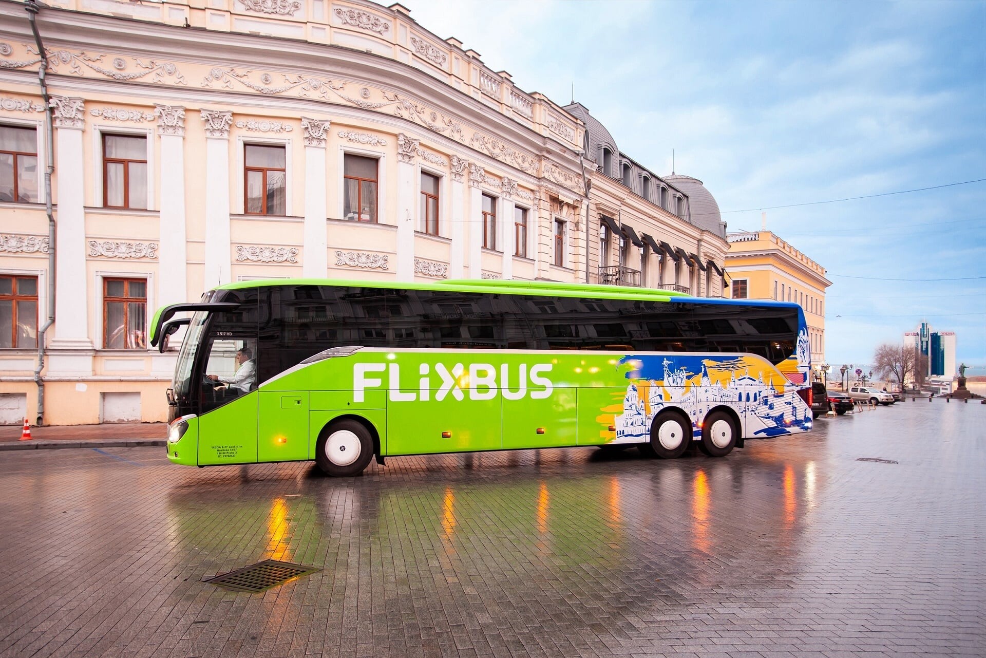 FlixBus x Stasher Partnership