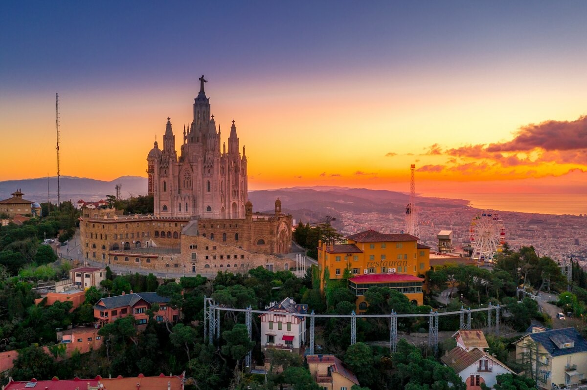 Mild Weather, Fewer Crowds: Exploring Spain’s Top Shoulder Season Getaways