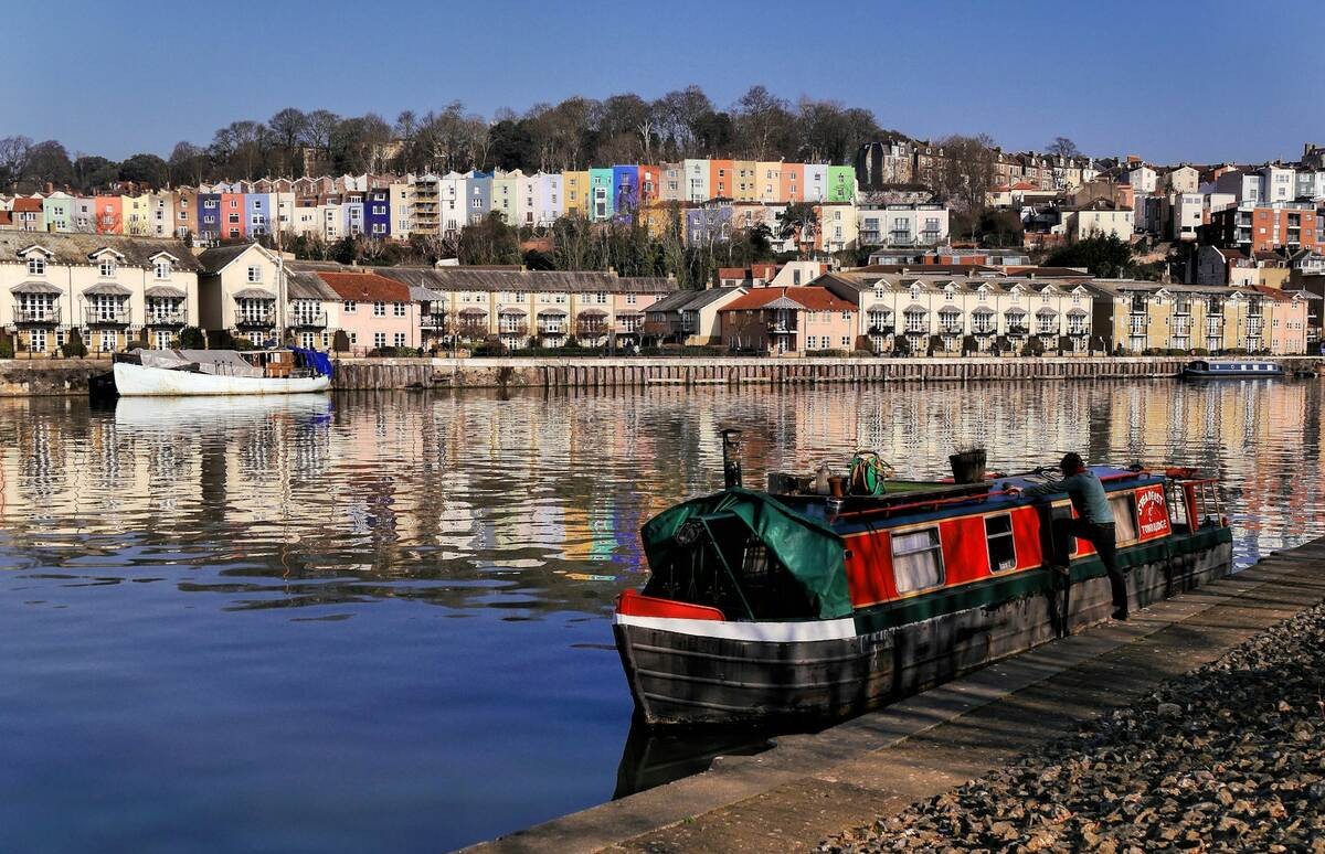 Explore Bristol’s Harbourside on Foot: A Step-by-Step Itinerary