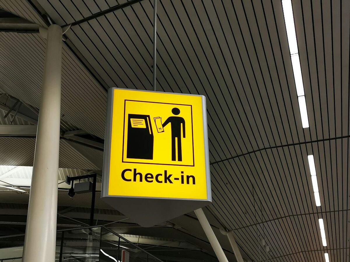 Tips to Make Online Check-in Easier for Guests: The Ultimate Guide for Hosts