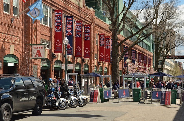 fenway park bag policy