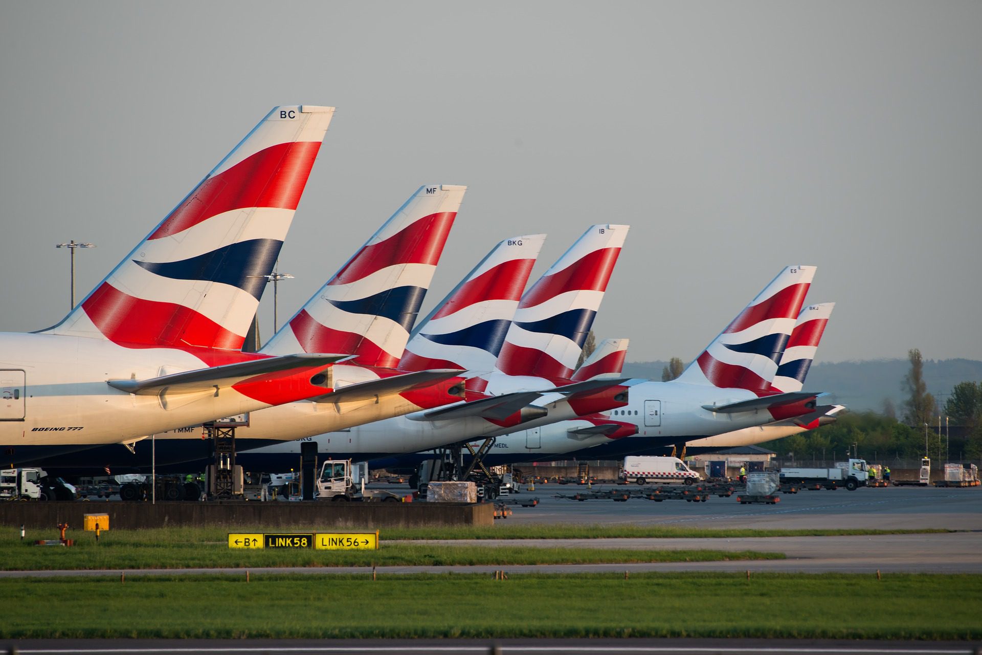 heathrow airport luggage storage