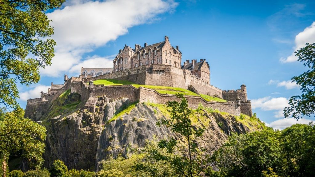 Where to stay in Edinburgh - New Town near Edinburgh Castle