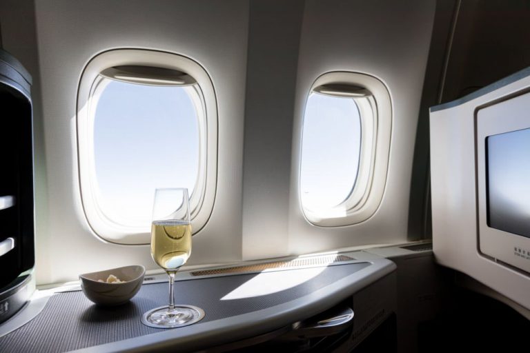 28 Best Business-Class Airlines | Stasher Blog