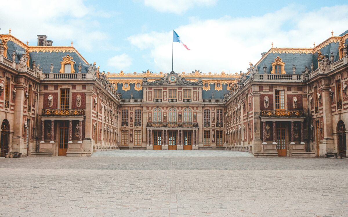 Luggage Storage at Château de Versailles for the 2024 Paris Olympics